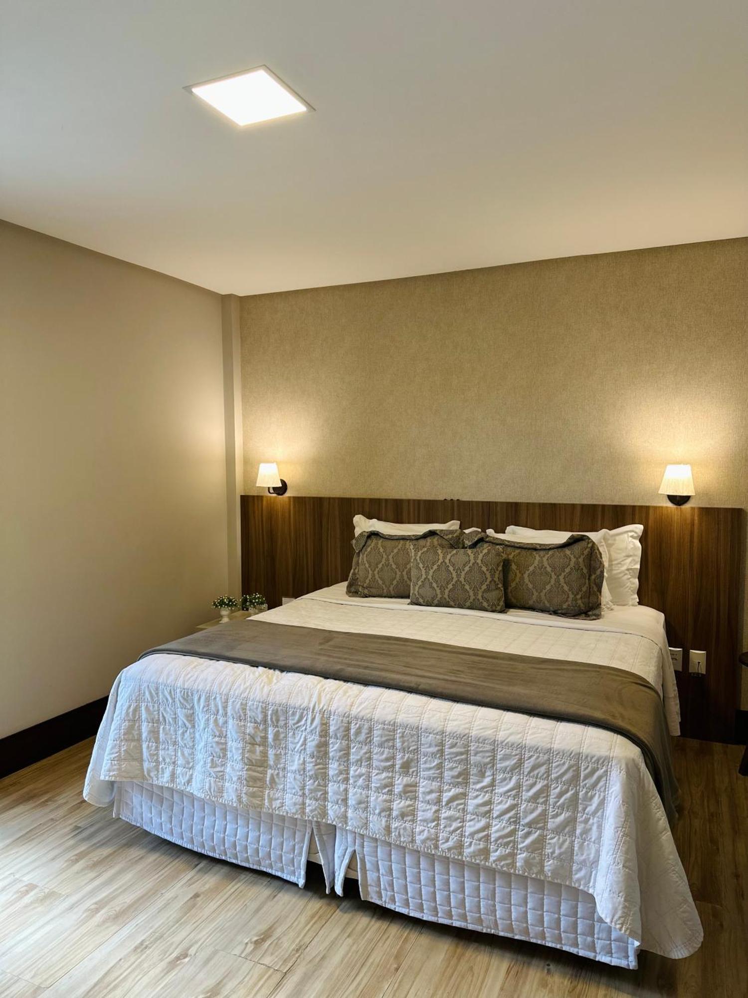 Bormon Hotel Нова Венеза Екстериор снимка