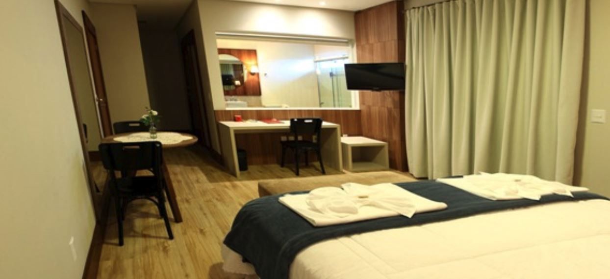 Bormon Hotel Нова Венеза Екстериор снимка